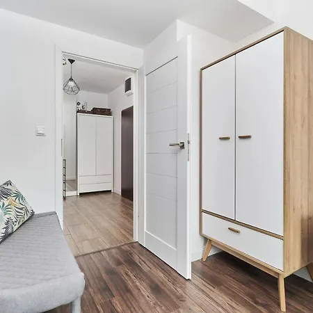 Appartamento Odra Tower By Renters Breslavia