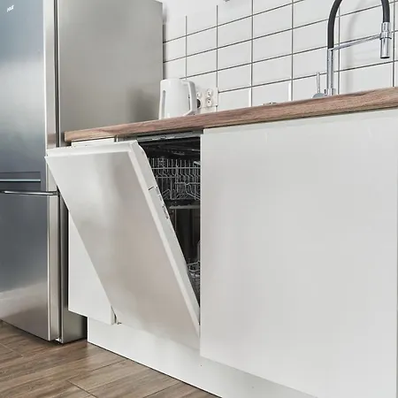 Odra Tower By Renters